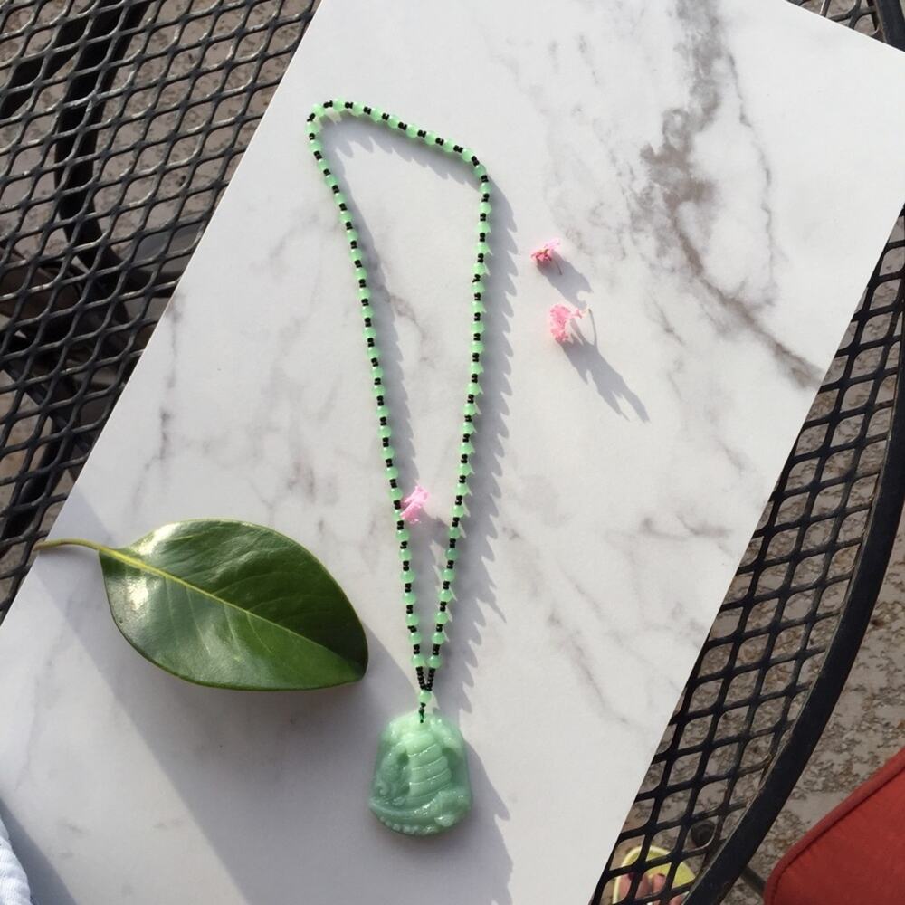 Genuine Malaysian Jade Sailing Boat Necklace. - Picture 4 of 8